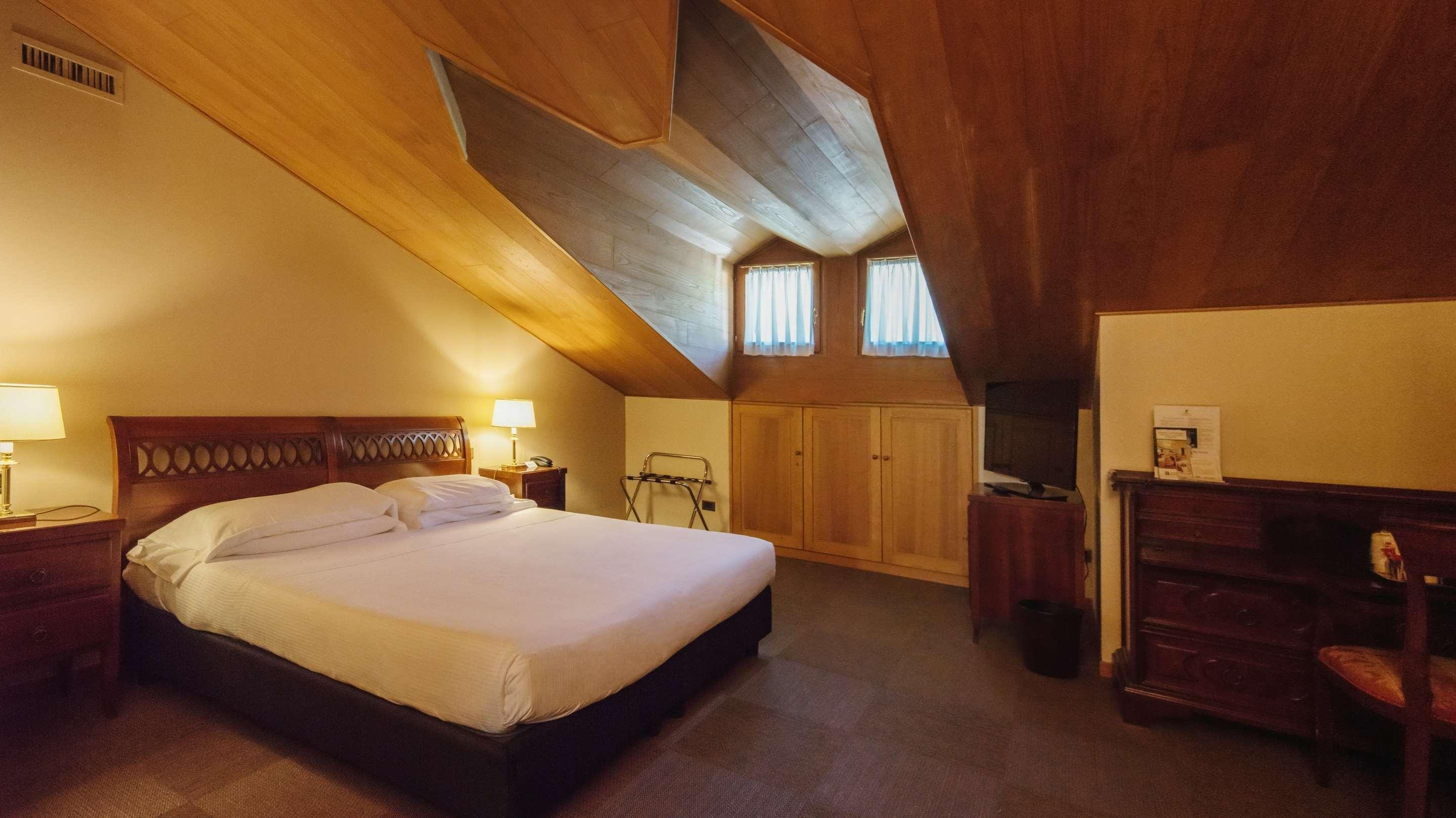 Hotel Canon D'Oro Конельяно Экстерьер фото